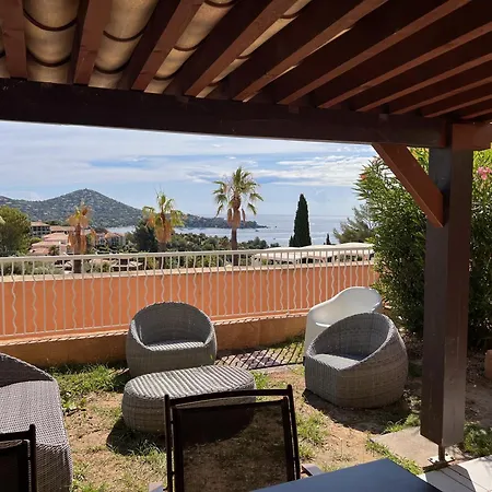 Cap Esterel Prestige-climatisation-jardins Clos-pleine Vue Ou Esterel *