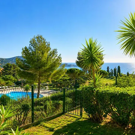 Cap Esterel Prestige-climatisation-jardins Clos-pleine Vue Ou Esterel Апартаменты Сен-Рафаэль